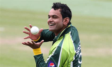 Mohammad Hafeez Wiki Height Weight Age Cricket Career