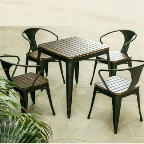 Restaurant Furniture 1 Table And 4 Chair Outdoor Cafe Set For Cafe