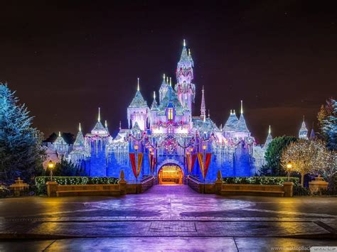 Disneyland Christmas Wallpapers Wallpaper Cave