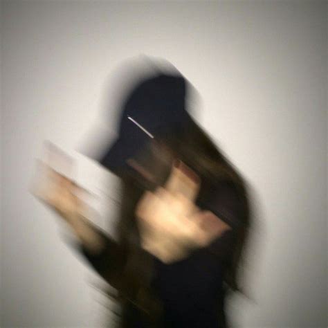 Unnamed Faceless Portrait Blurry Instagram Aesthetic