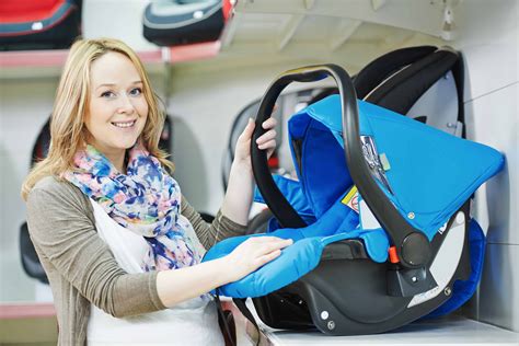 It's supposed to be a warm, soothing ritual. 6 Ways to Cope When Your Baby Suddenly Hates the Car Seat