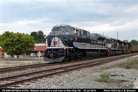 Ns Emd Sd70ace 1070 Wabash Railroad Heritage Unit Photo Page Wabash