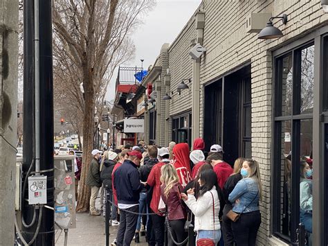 Tuscaloosa Bars Charging Huge Cover Prices As Lines Gather Ahead Of