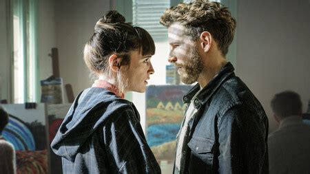 Loco por ella 2021 crítica una inusual comedia romántica de Netflix