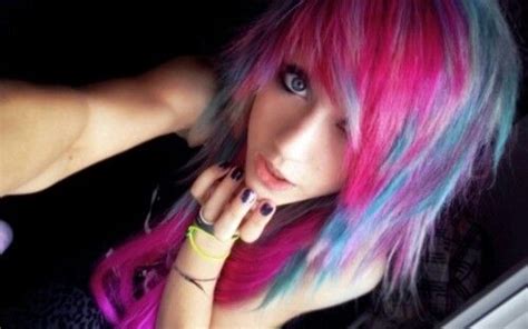 Emo Girl Scene Girl Pink Hair Boring Hair Alternative Hair Gorgeous Hair