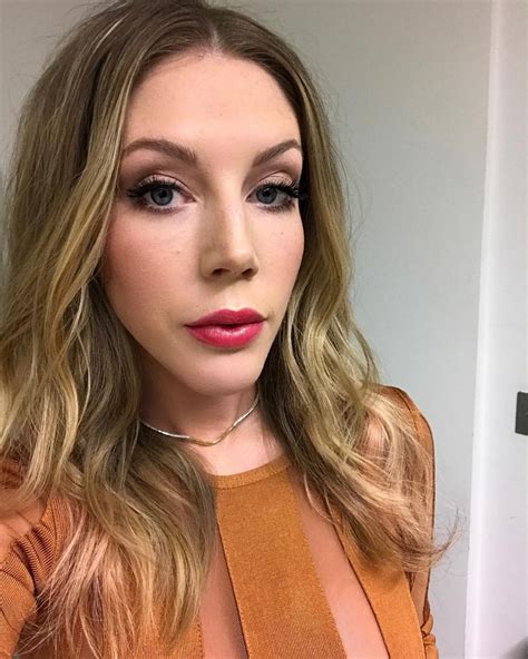 Katherine ryan's funniest moments on 8 out of 10 cats, cats does countdown, the big narstie katherine ryan covers everything from meghan markle and the kardashians, to day wine, being a. Katherine Ryan - Social Media Photos 08/25/2020 • CelebMafia