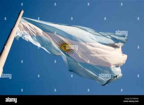 Bandera De Argentina Ondeando Fotos E Imágenes De Stock Alamy