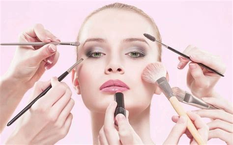 How To Apply Makeup Professionally Step By Step Instructions