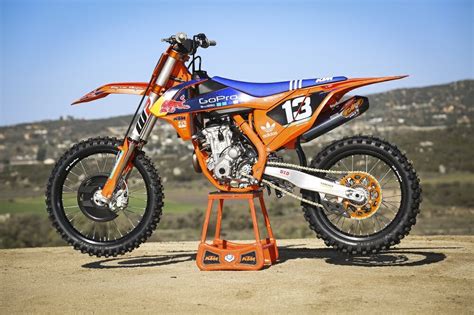 It is made of titanium, and ktm vaguely claims that the silencer offers an improved. 2016 KTM 250 SX-F Factory Edition: FIRST RIDE - Cycle News