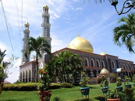 Top 10 Mosques You Must Visit In Indonesia