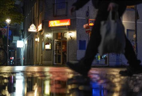 Ihre sicherheit ist uns wichtig jetzt buchen wir führen unseren service nach den standards der großen krankenhäuser in berlin und den. Wegen Corona: Berlin beschließt Sperrstunde
