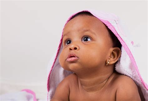100 nomes africanos icônicos do bebê para meninas