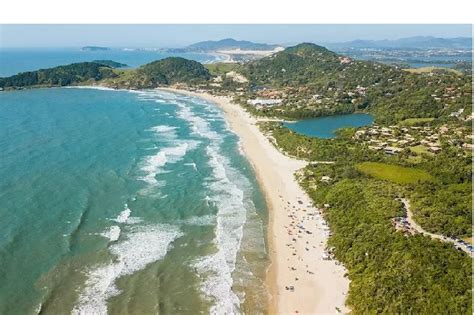 Conheça A Praia Do Rosa Uma Das Mais Famosas De Santa Catarina