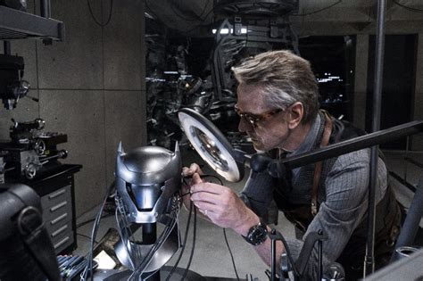 Tagline:acha and iqbal couldn't be together. Di Balik Senjata dan Gadget Keren Milik Batman - Cinemags