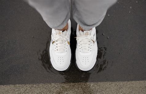 Nike air force 1 pixel weiß gr.41 limited edition. Nike Air Force 1 Pixel Grey Gold Chain Womens DC1160-100 ...