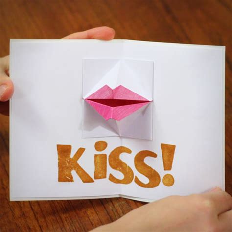The greetings or messages between boyfriend and girlfriend, generally, they try to transmit the sincerest feelings to our couple, however, sometimes it is really hard to express ourselves the good way. Handmade greeting Cards For Boyfriend - We Need Fun