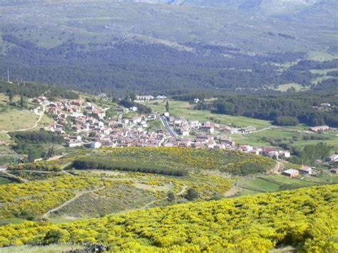3.6 km desde hoyos del espino. Casa Rural Los Navazuelos (Hoyos del Espino, España ...