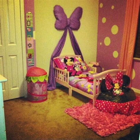 22 Minnie Mouse Bedroom Decor Pictures Chiqueholiic