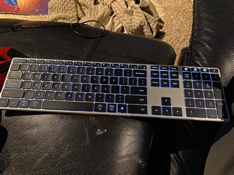 Jelly Comb Bluetooth Wireless Backlit Keyboard Game Room Info