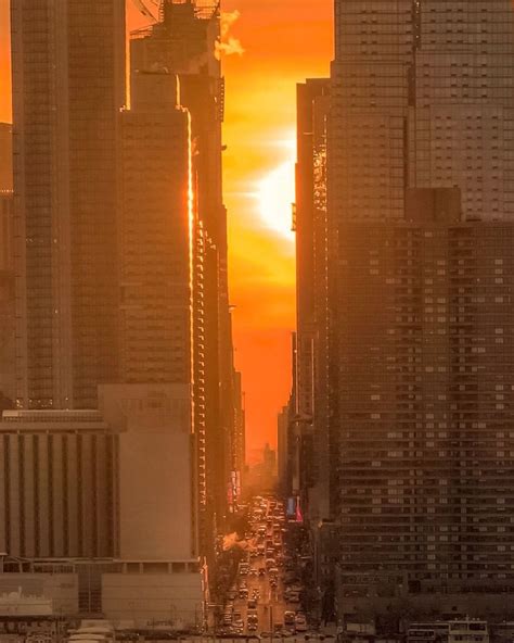 Sunrise Over 42nd Street Midtown Manhattan Viewing Nyc