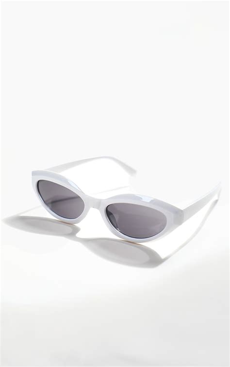 White Round Frame Sunglasses Accessories Prettylittlething Aus