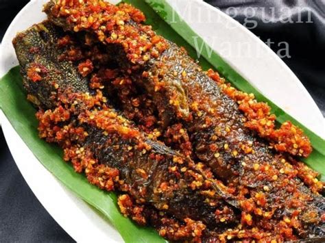 This recipe might be a bit different than your normal ones. Resepi Ikan Bawal 3 Rasa Ala Thai - Surasmi Y