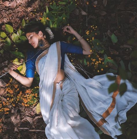 Pin By KALYAN SUNDAR On Beautiful Women In Saree Indian Photoshoot