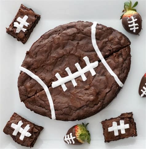 Carefully remove brownies from pan and flip onto a cutting board. How to Make a Big Football Brownie (With a Round Cake Pan)