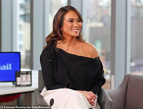 Dr Pimple Popper Reveals Everything You Need To Know About Zits Cysts
