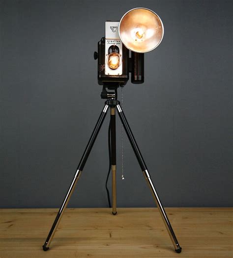 Argus 75 Vintage Camera Lamp Keeping A Vintage Camera On A Shelved