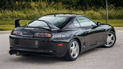 This 97 Toyota Supra Turbo Is One Of The Cleanest Mkivs Weve Ever