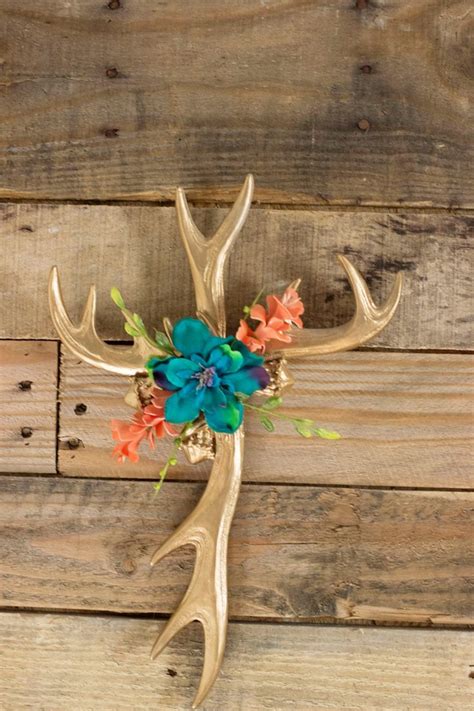 17 Best Images About Deer Antler Decor On Pinterest Horns Wall Mount