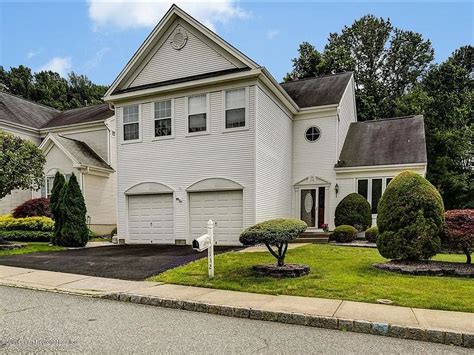 132 Woodcliff Blvd Morganville Nj 07751 Zillow