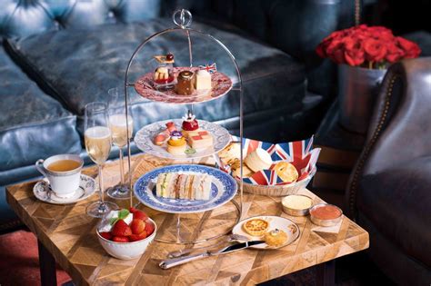 Everyone has their favourite brand but there are many great british teas out there that deserve to be tried and appreciated. 7 stylishly-themed afternoon tea sets in Hong Kong and ...