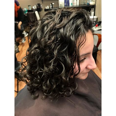 Post your curly haired questions or awesome curly haired do's! Isn't interesting that some curls start our wavy at the root and wind up tighter towards the ...