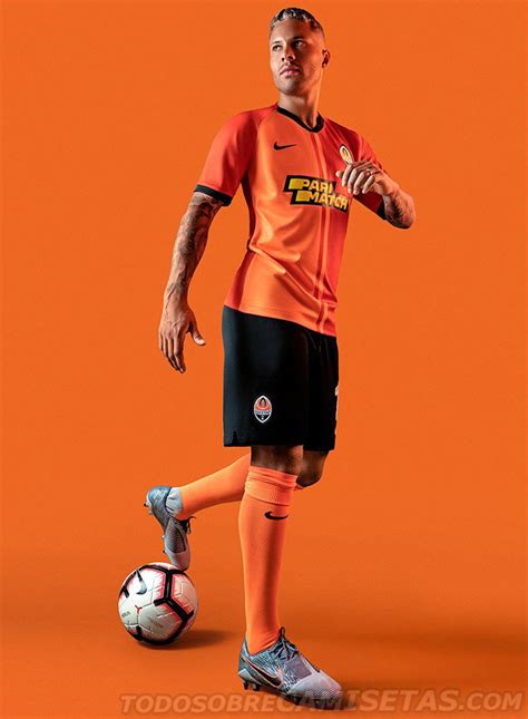 Find your classic wolves shirt here. Shakhtar Donetsk 2019-20 Nike Home Kit - Todo Sobre Camisetas