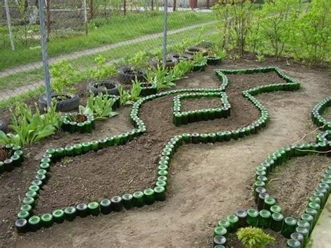 By now, you will have some idea as to how you want your plastic bottle garden to look. How to Recycle Plastic Bottles for Outdoor Home Decorating ...