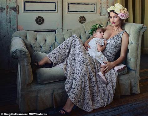 Woman Hits Out At Breastfeeding Shamers By Nursing While Naked Daily