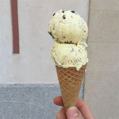 The Craziest Ice Cream Flavors In Every State Ice Cream Flavors Ice Cream Varieties Weird