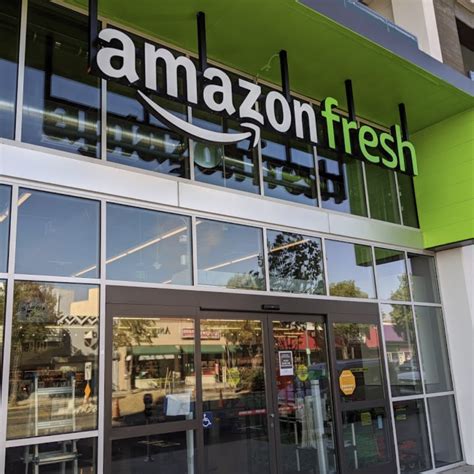 Amazon Fresh Illinois First Amazon Fresh Store To Open Thursday In