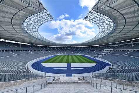 Berliner olympiastadion unbeliebt und unverzichtbar. 10 grandi stadi nel mondo | Blog Green Service