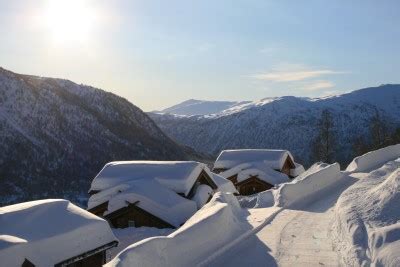 Travel guide resource for your visit to myrkdalen. Absolutely Snow - Norway - Voss - Myrkdalen Cabins