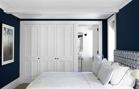 6 Eclectic And Beautifully Styled Bedroomsstriking Blue Black Walls In