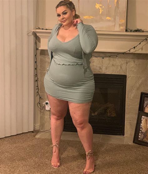 Plump Thighs Of Naked Moms Telegraph
