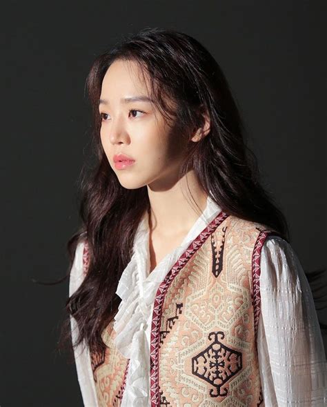 pin by ly on actress shin hye sun korean actresses korean celebrities