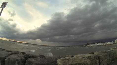 Shelf Cloud Over Lake Erie Youtube