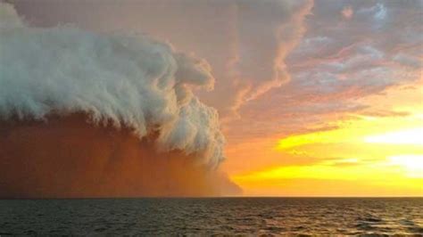 Freaky Orange Dust Storm Hits Western Australia Breaking National