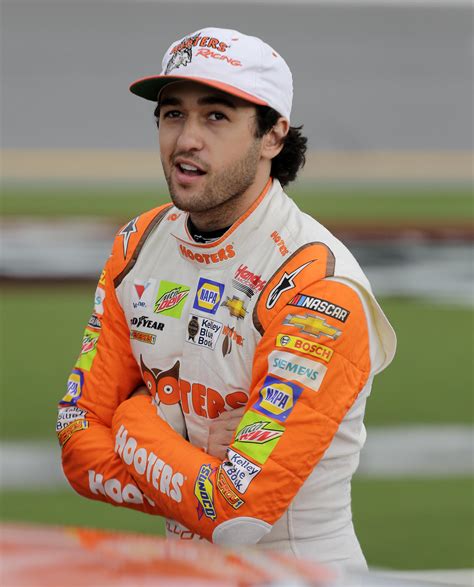 Chase Elliott Gives Hendrick Chevy Needed Boost With Daytona Pole The Spokesman Review