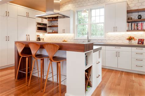 Bend is currently growing at a rate of 2.71% annually and its population has increased by 38.34% since the most recent census, which recorded a population of 76,639 in 2010. Bend Oregon Kitchen Addition and Remodel - Scandinavian ...