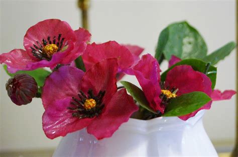 Do you still avoid using faux blossoms, since they are known for their unnatural appearance? Don't Disturb This Groove: Helpful Tips for Decorating ...